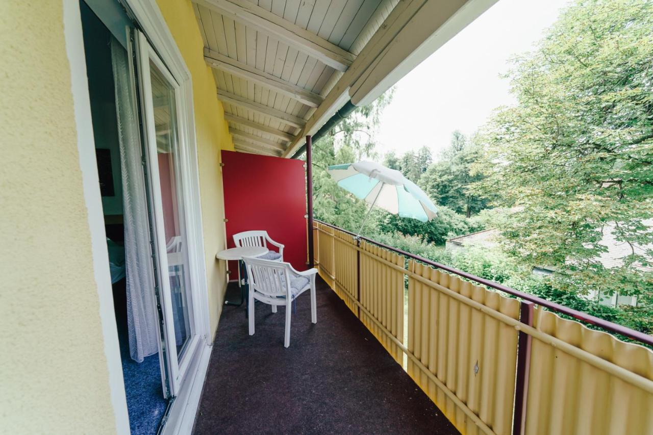 Gaestehaus Frank Hotel Velden am Wörthersee Екстериор снимка