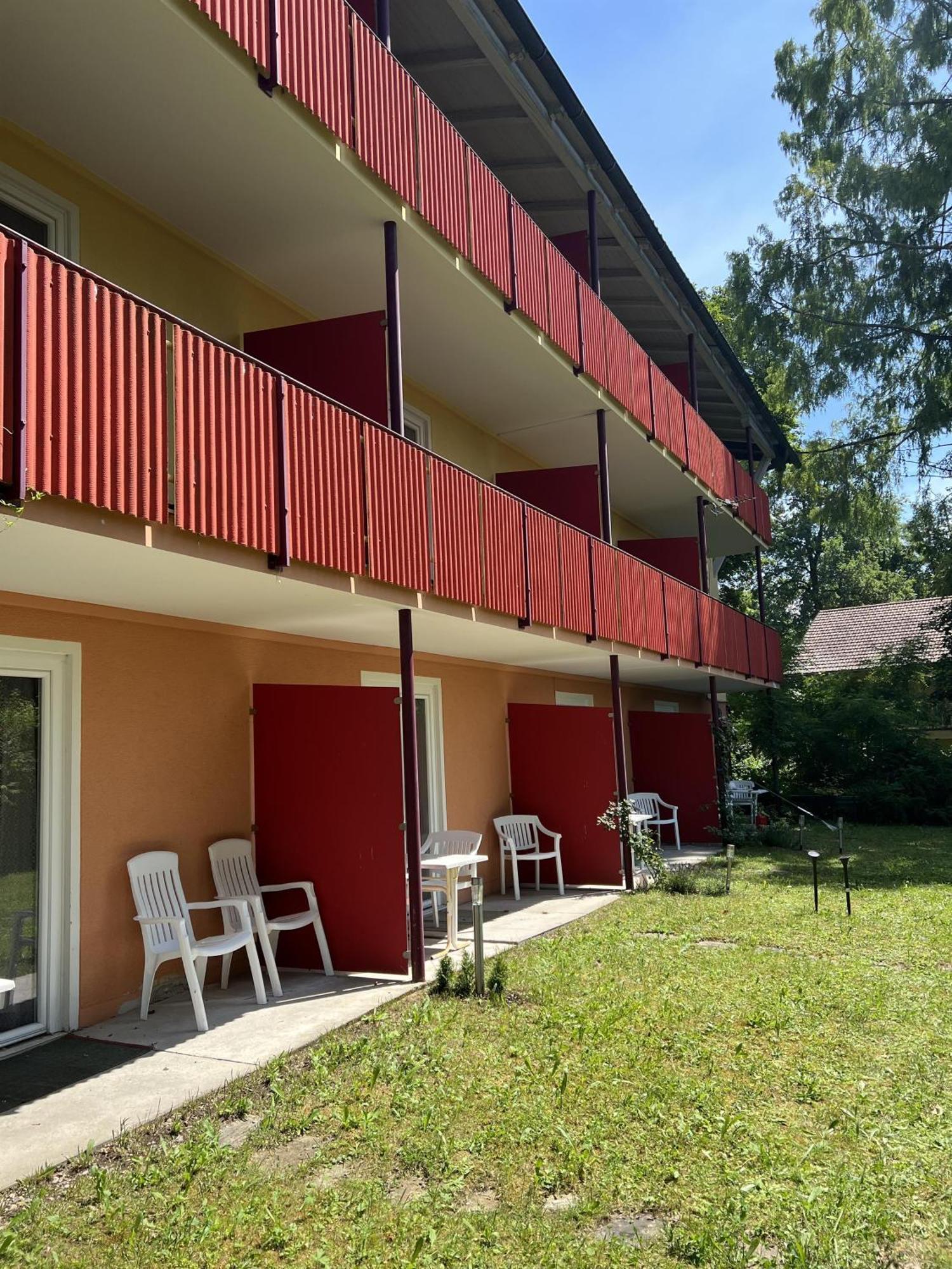 Gaestehaus Frank Hotel Velden am Wörthersee Екстериор снимка