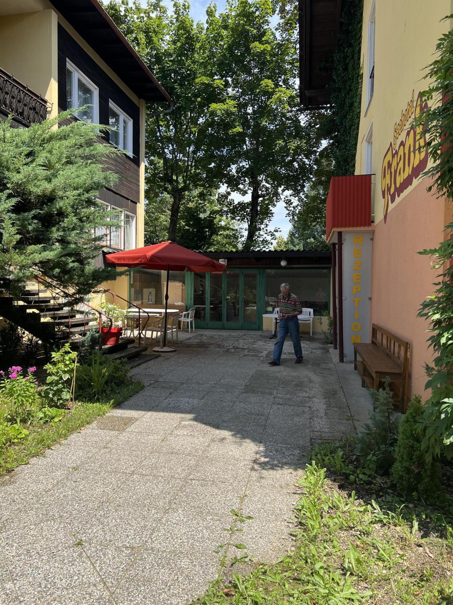 Gaestehaus Frank Hotel Velden am Wörthersee Екстериор снимка