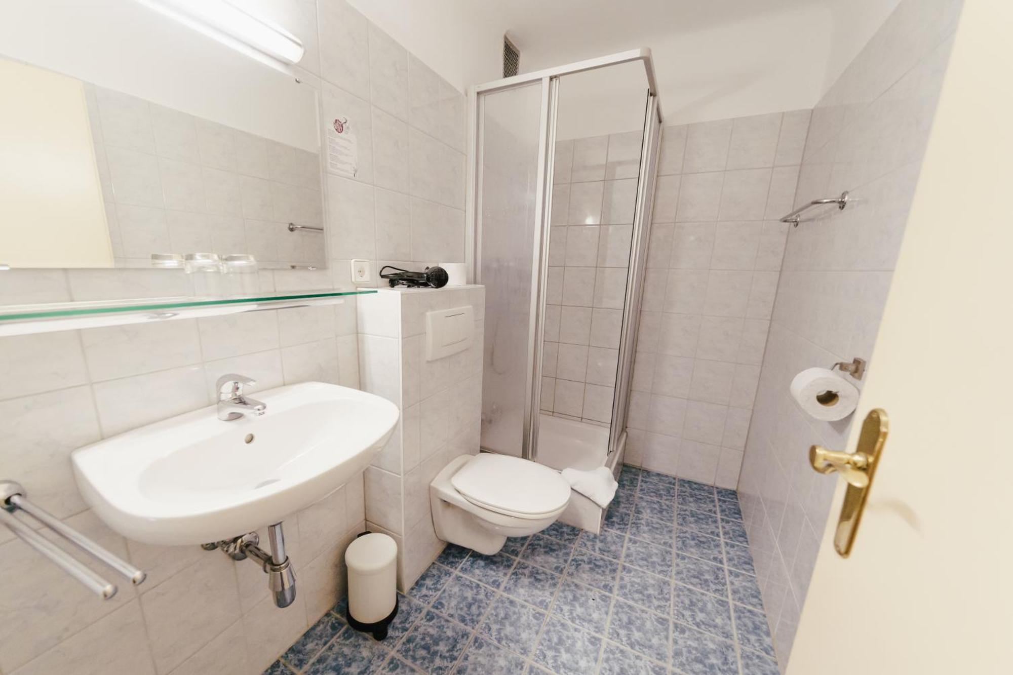 Gaestehaus Frank Hotel Velden am Wörthersee Екстериор снимка